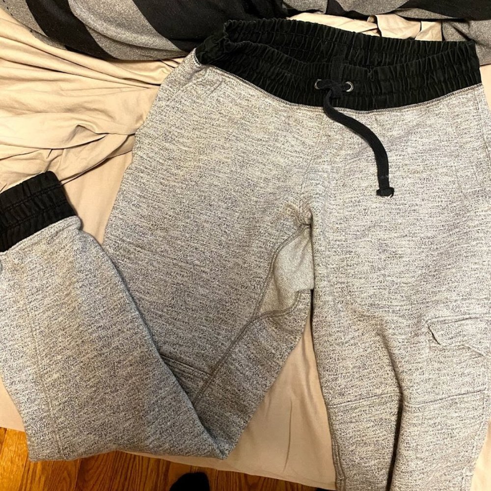 Gray jogger sweat pants